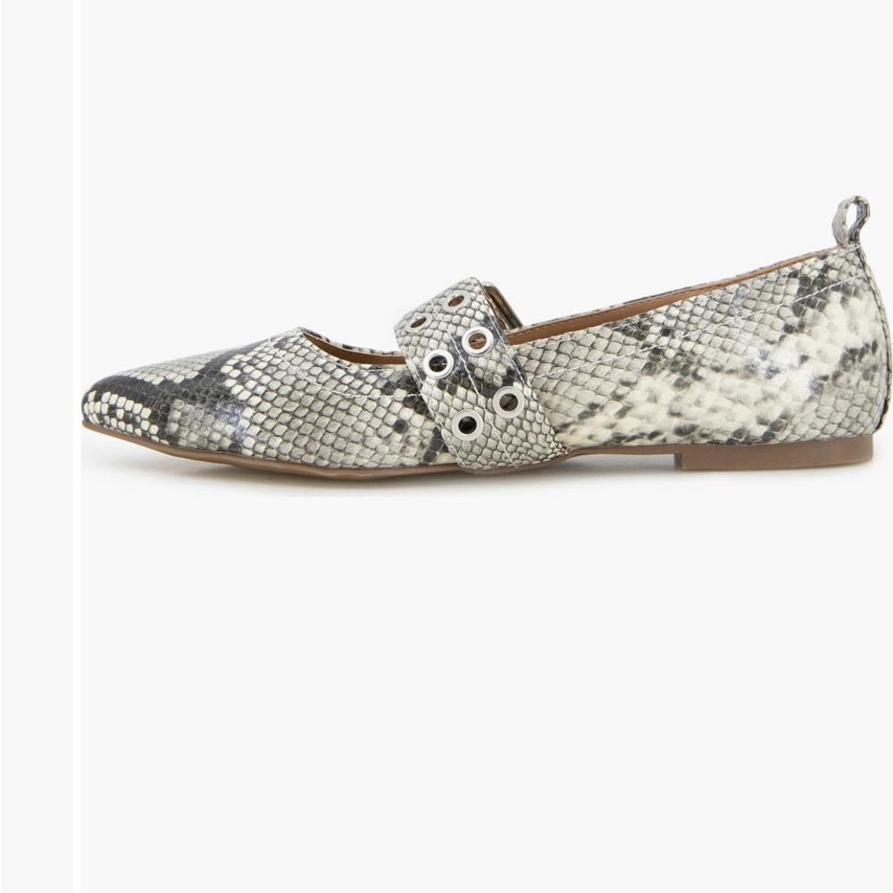 Unionbay Snakeskin Mary Jane Flats Pointed Toe Grommet Buckle Women’s Shoes 8.5 - Picture 8 of 10